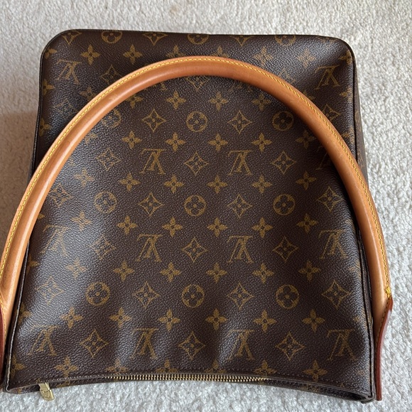 Original LV mg. - Picture 3 of 15